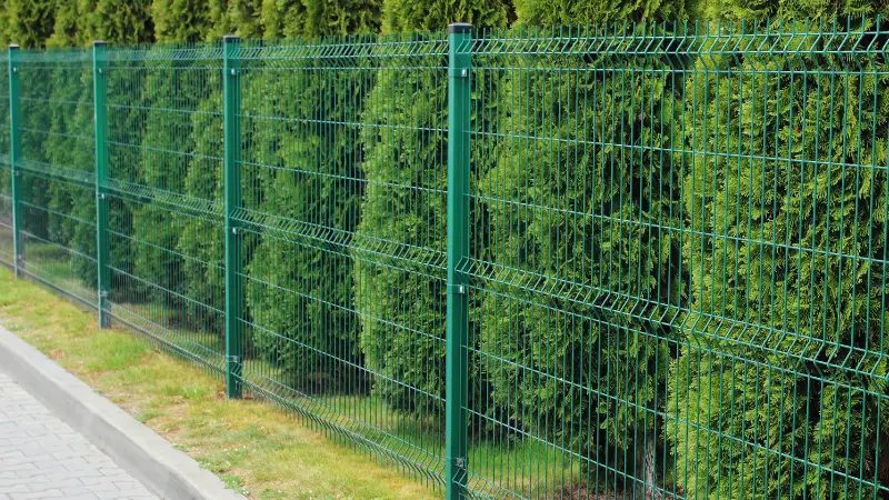 3D kerítés zöld színben lakókörnyezetben